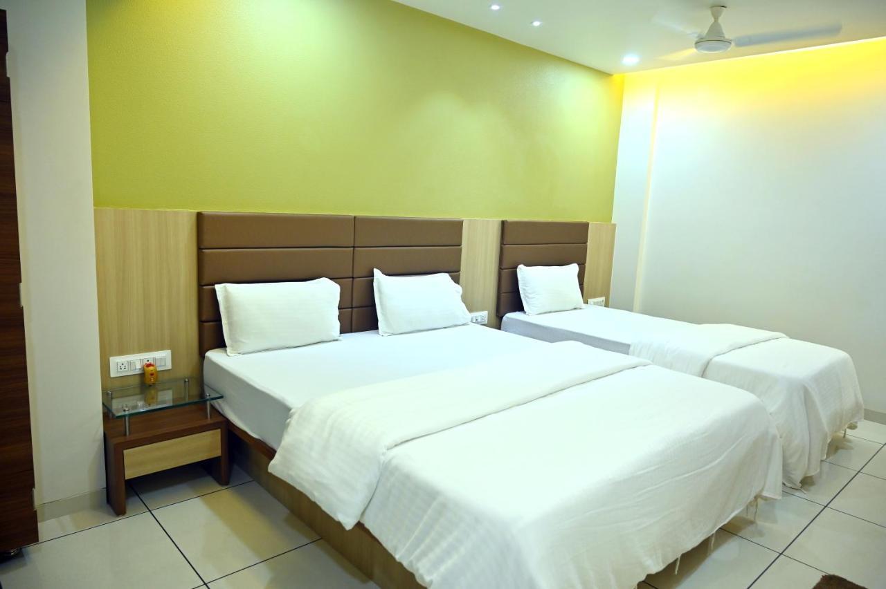 Hotel Aaram Umargam ภายนอก รูปภาพ